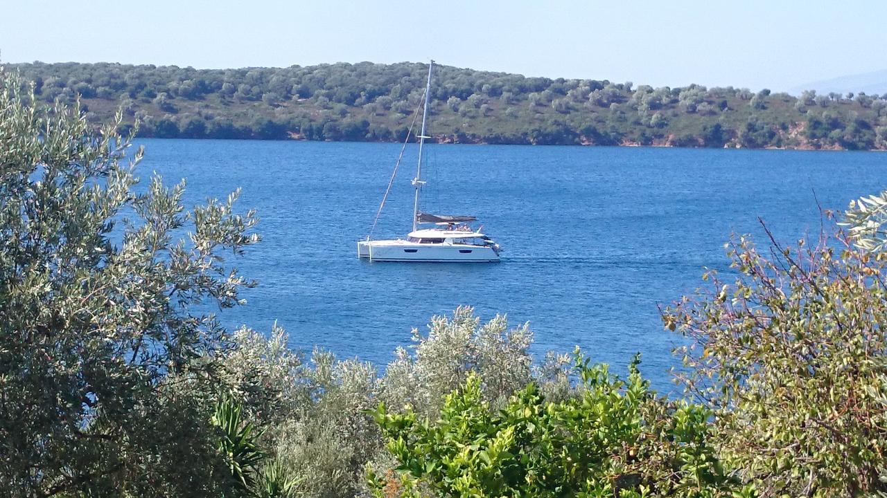 Saint Andrews Bay Villa Milína Eksteriør billede